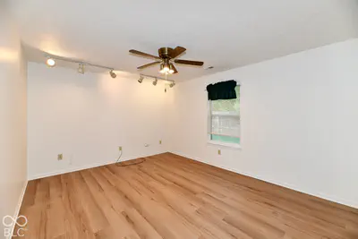 533 Blue Spring Drive, Indianapolis - 24
