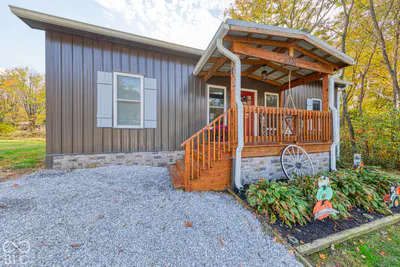 1188 Evergreen Way, North Vernon - 2