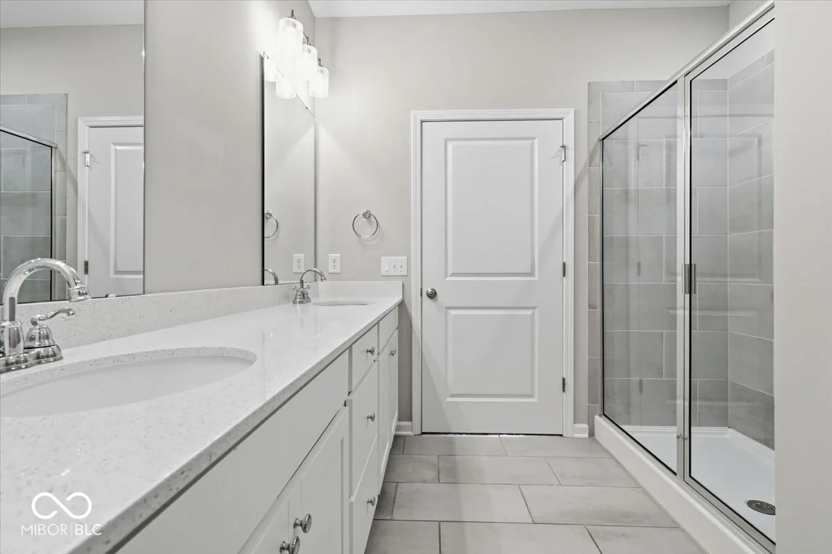 9089 Stone Trace Boulevard, Avon