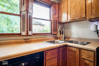 1449 Fairfield Avenue, Indianapolis - 10