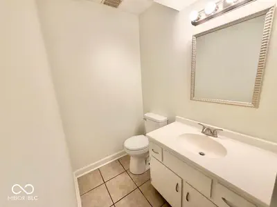 954 Greenwood, Greenwood - 6
