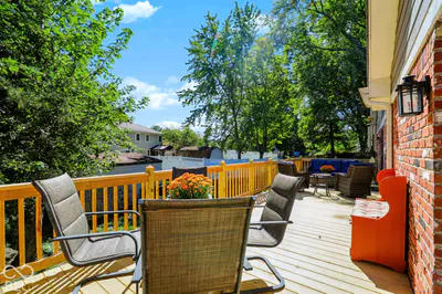 999 Shoreline Circle, Cicero - 39