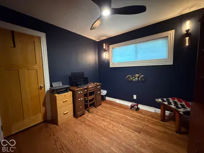 1010 Crescent Drive, New Castle - 11