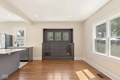 4353 Carrollton Avenue, Indianapolis - 10