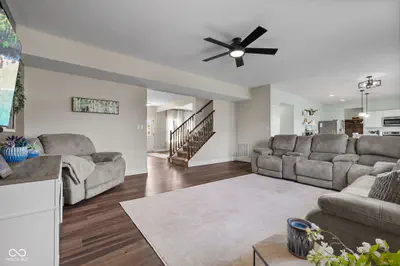1304 Glen Canyon Drive, Greenwood - 10