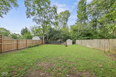 1422 E 49th Street, Indianapolis - 19