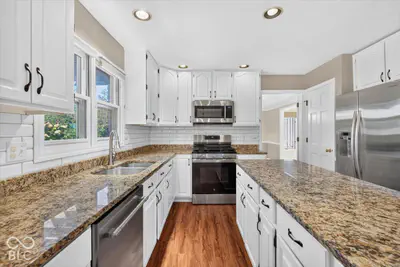 14038 Springmill Ponds Circle, Carmel - 12