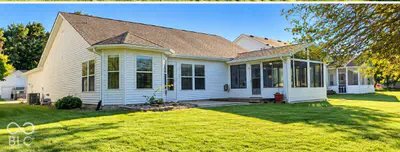 5884 Hollow Oak Trail, Carmel - 50