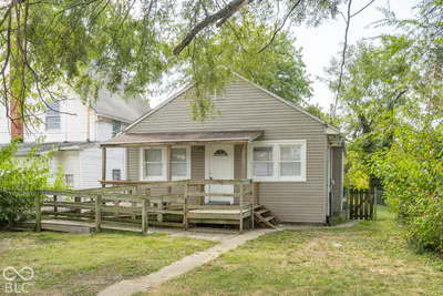 1320 E Bradbury Avenue, Indianapolis - 24