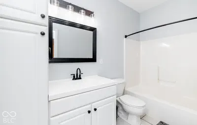 9162 Janelle Drive, Seymour - 64