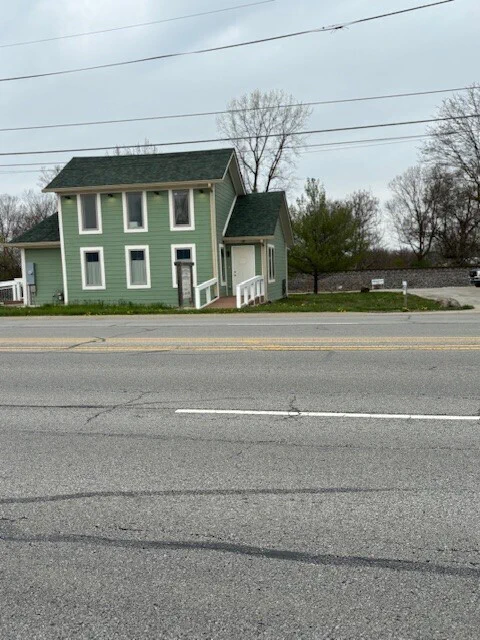 6444 Broadway, McCordsville