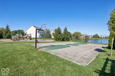 12305 Titans Drive, Fishers - 58