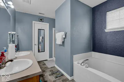 9737 Piper Lake Drive, Indianapolis - 16