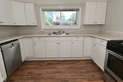 703 Main Street, Plainfield - 29
