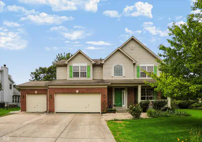 281 Wakefield Drive, Greenwood