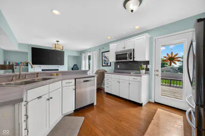 2019 Lakeview Drive, Seymour - 12