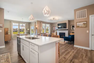7412 Harbor Town Drive, Whitestown - 12