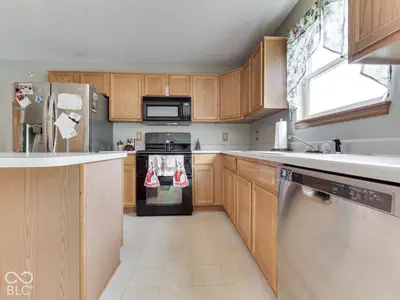973 Thornwood Drive, Greenwood - 23