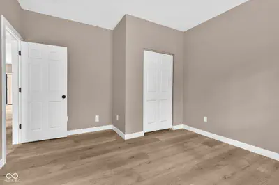 9920 Maurine Drive, Indianapolis - 17