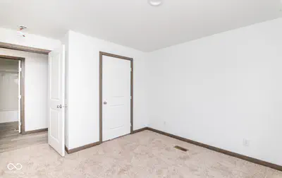 5954 US HWY 31, Seymour - 49