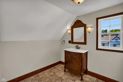 321 State Street, North Vernon - 24