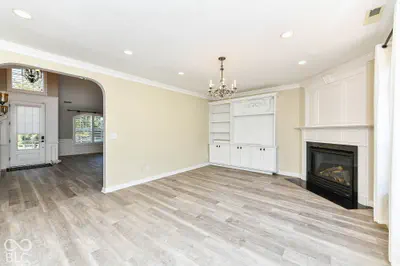 12541 Hawks Landing, Fishers - 11