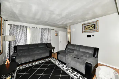 4538 Golden Meadow Court, Indianapolis - 8