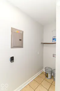 9226 Rochelle Drive, Indianapolis - 16