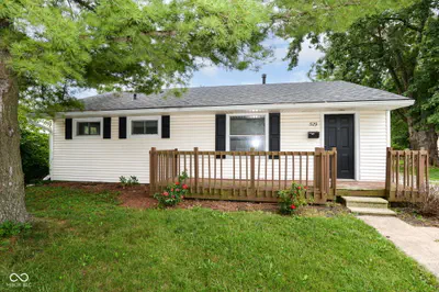 529 Maple Lane, Brownsburg - 2