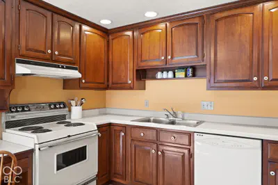 925 Oakwood Lane, Paoli - 65