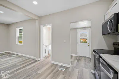 340 N Tacoma Avenue, Indianapolis - 9