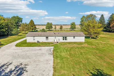 681 W County Road 1000 S, Clayton - 58