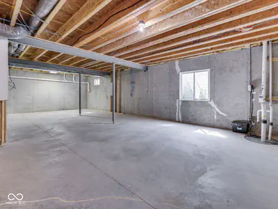 6648 Wilmot Lane, Avon - 35