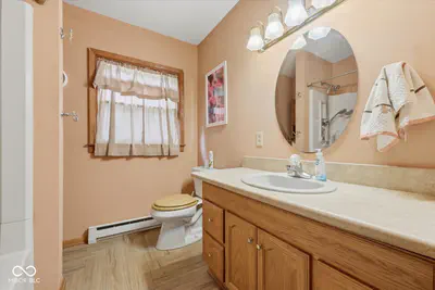 2441 Tucker Road, Shelbyville - 62