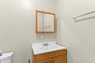 365 E Kerton Street, Scottsburg - 21
