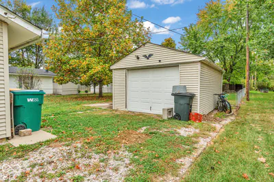 304 E Park, Plainfield - 23