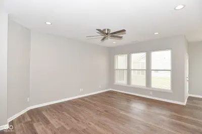 6582 Giles Boulevard, Whitestown - 3