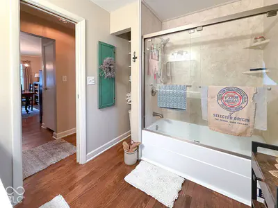 721 Maplecrest Avenue, Kokomo - 27