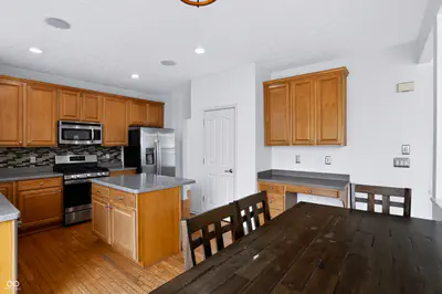 13973 Avalon East Drive, Fishers - 26