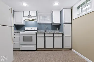 5265 N College Avenue, Indianapolis - 33