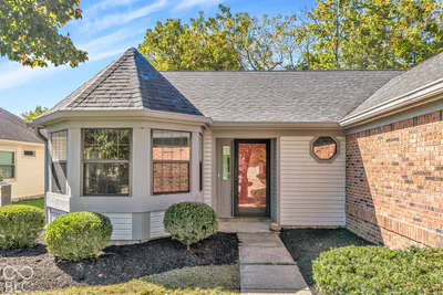 6264 Old Barn Court, Indianapolis - 2