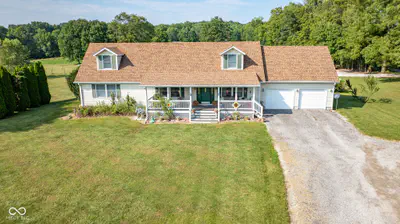 1195 County Road 1000, Cloverdale - 3