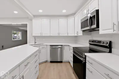 11432 Rolling Court, Carmel - 28