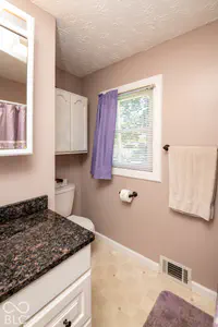 2725 W 40th Street, Anderson - 19