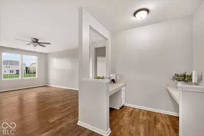 4437 Boyd Place, Westfield - 10