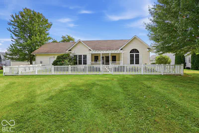 1817 N Tyrel W, Greensburg - 64