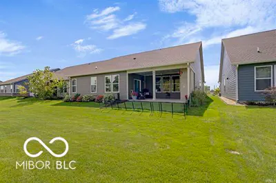 5216 Bayberry Court, Whitestown - 45