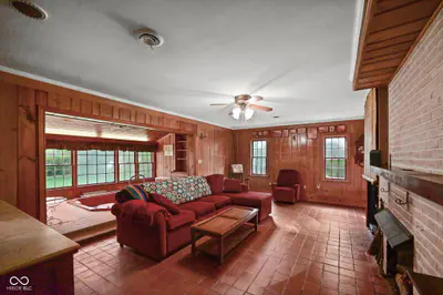 1991 Farview Lane, Peru - 11