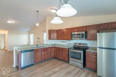 6336 Emerald Springs Drive, Indianapolis - 13