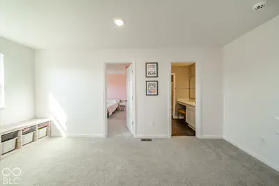 493 N Crystal Drive, Fortville - 32